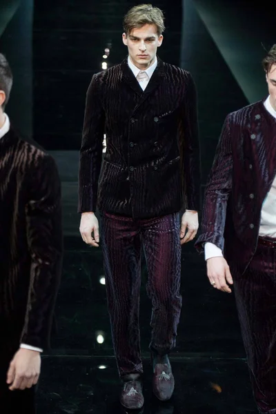 Look 109